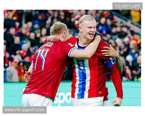 哈兰德失点后父亲现场观战，挪威前锋随后头球破门回应